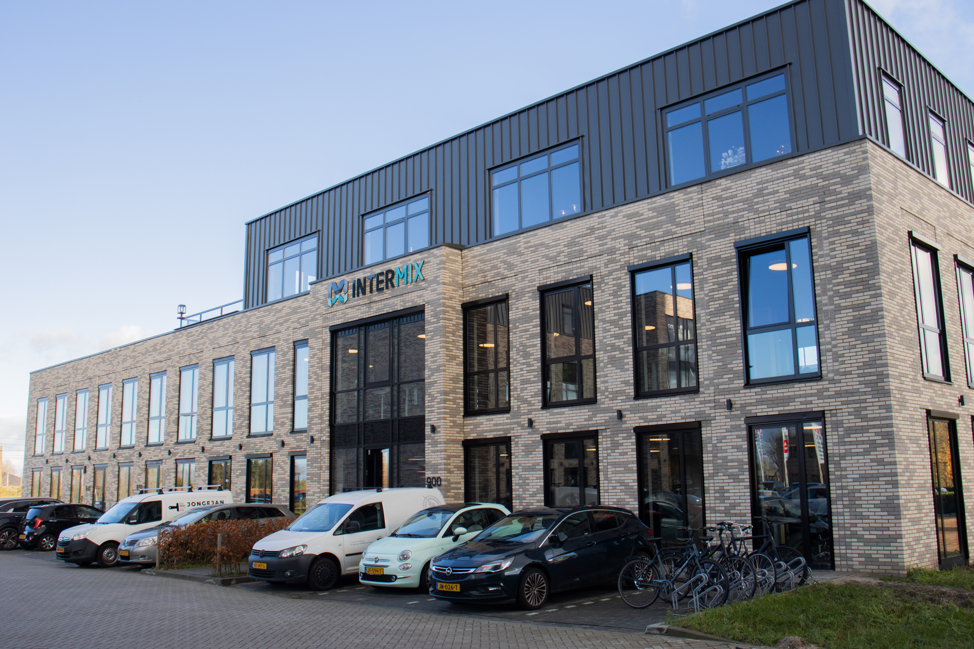 Afbeelding van het Intermix pand